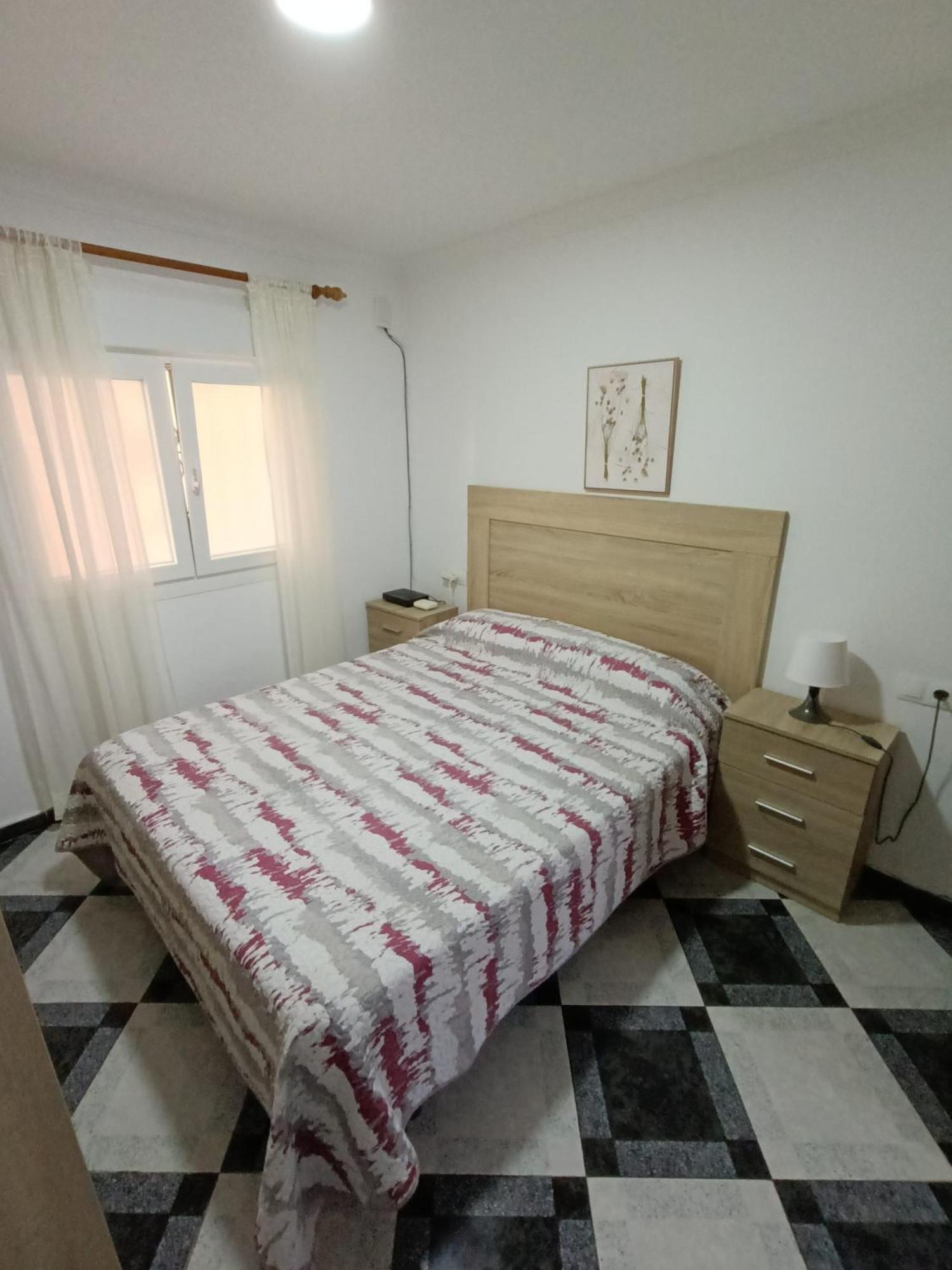 Piso Calidad Precio Junto A La Playa De La Victoria Apartment Cadiz Exterior photo